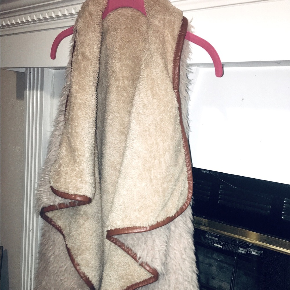 Simply Southern Collection Fall/Winter L vest